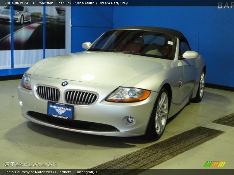 Titanium Silver Metallic / Dream Red/Grey 2004 BMW Z4 3.0i Roadster