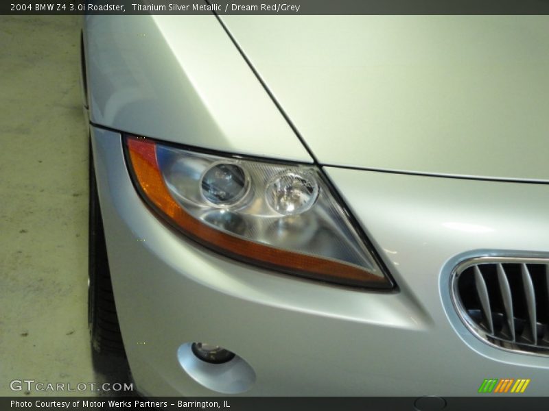Titanium Silver Metallic / Dream Red/Grey 2004 BMW Z4 3.0i Roadster