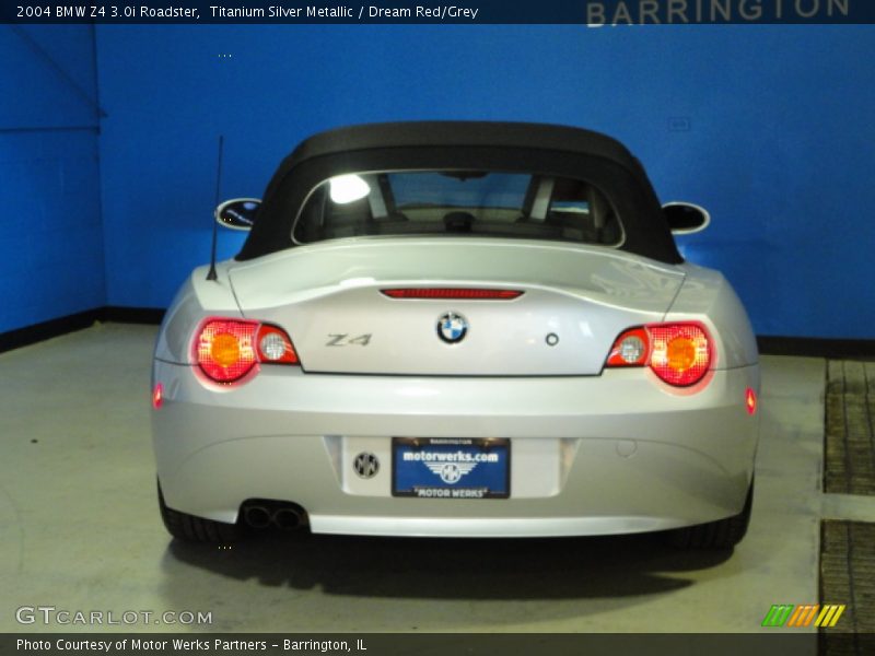 Titanium Silver Metallic / Dream Red/Grey 2004 BMW Z4 3.0i Roadster