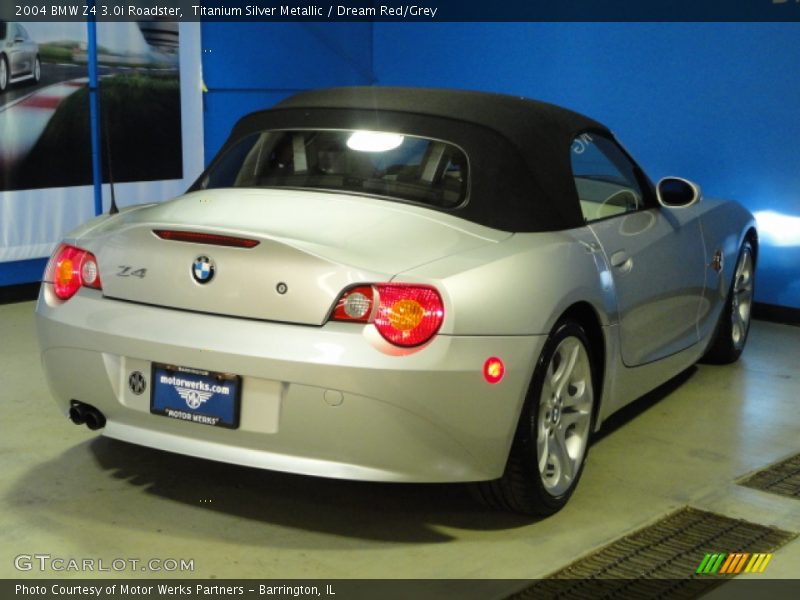 Titanium Silver Metallic / Dream Red/Grey 2004 BMW Z4 3.0i Roadster