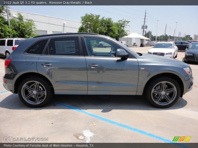 Monsoon Gray Metallic / Black 2012 Audi Q5 3.2 FSI quattro