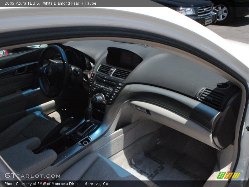 White Diamond Pearl / Taupe 2009 Acura TL 3.5