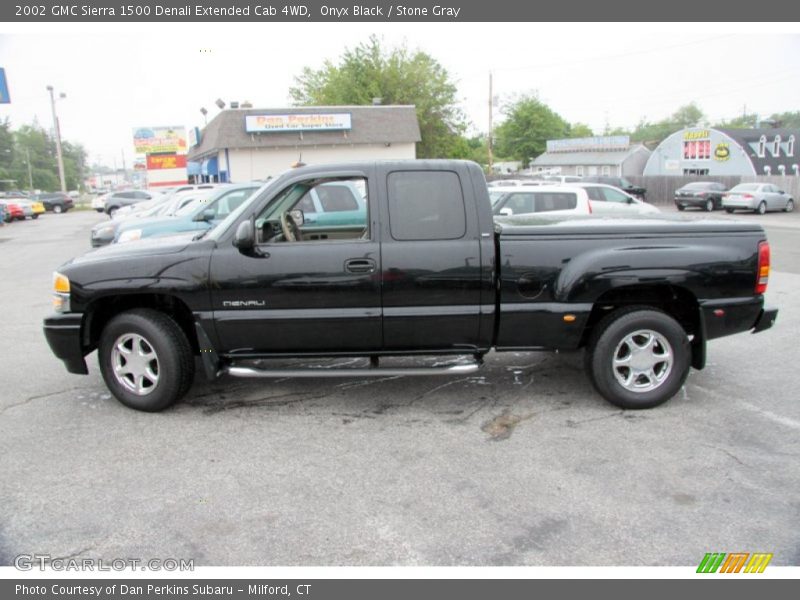 Onyx Black / Stone Gray 2002 GMC Sierra 1500 Denali Extended Cab 4WD