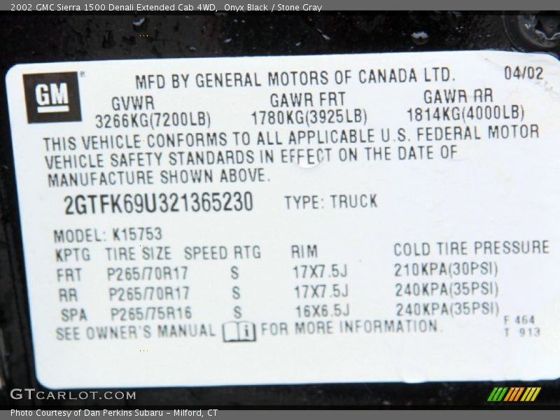 Onyx Black / Stone Gray 2002 GMC Sierra 1500 Denali Extended Cab 4WD