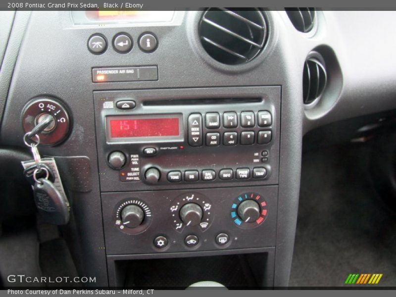 Black / Ebony 2008 Pontiac Grand Prix Sedan