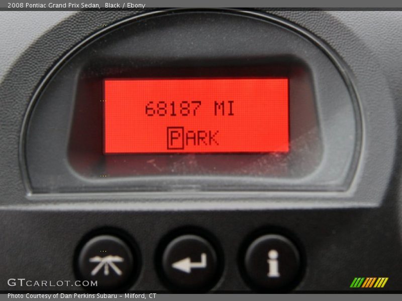 Black / Ebony 2008 Pontiac Grand Prix Sedan