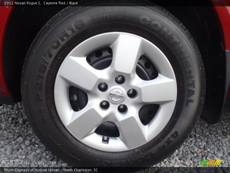 Cayenne Red / Black 2012 Nissan Rogue S