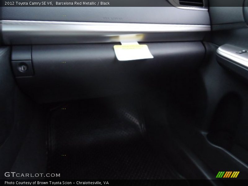 Barcelona Red Metallic / Black 2012 Toyota Camry SE V6