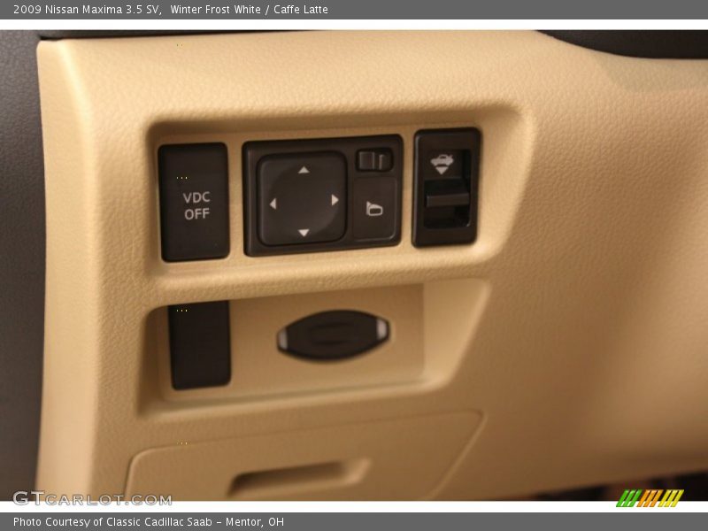 Winter Frost White / Caffe Latte 2009 Nissan Maxima 3.5 SV