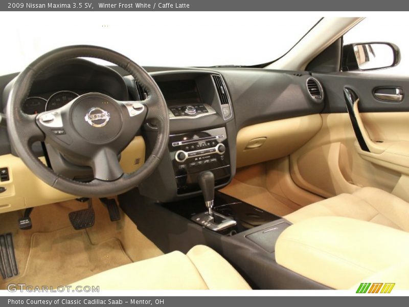 Dashboard of 2009 Maxima 3.5 SV