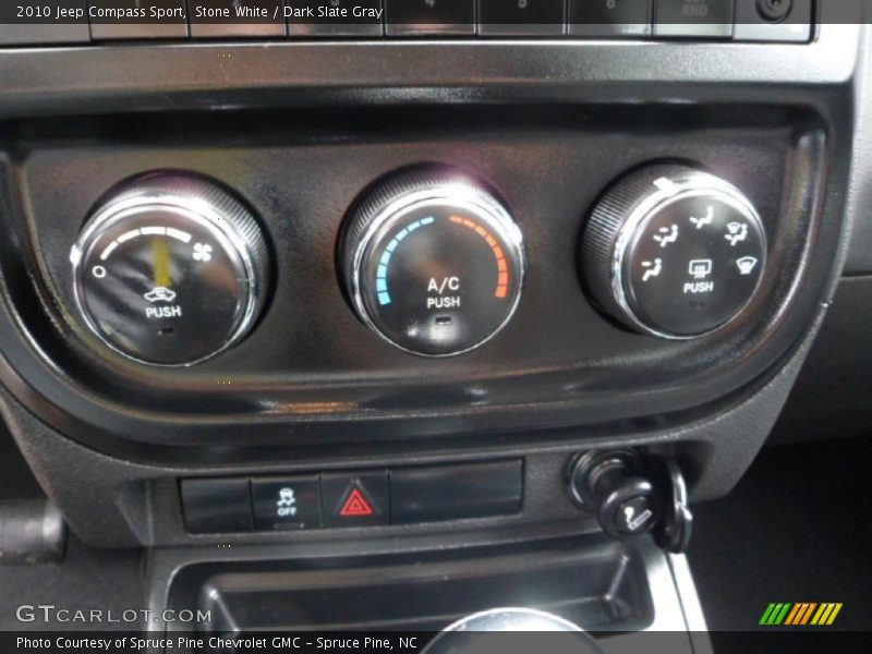 Stone White / Dark Slate Gray 2010 Jeep Compass Sport