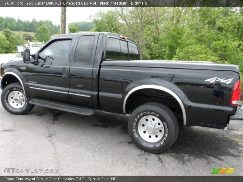 Black / Medium Parchment 2000 Ford F250 Super Duty XLT Extended Cab 4x4