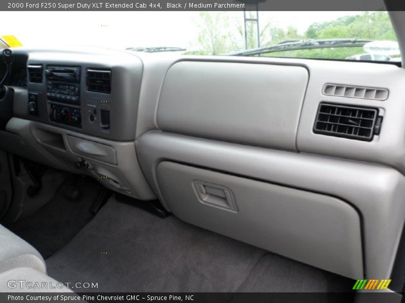 Black / Medium Parchment 2000 Ford F250 Super Duty XLT Extended Cab 4x4