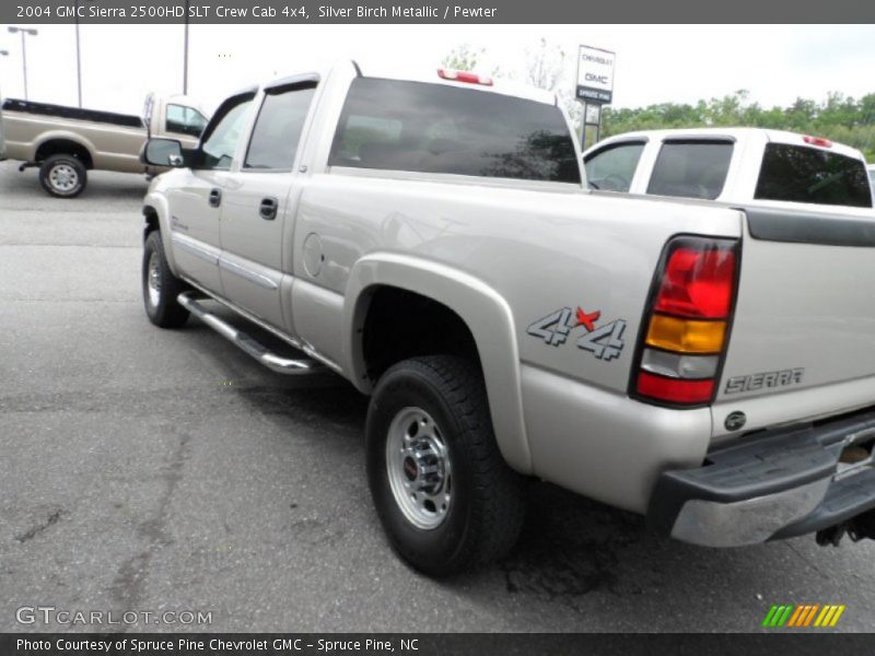Silver Birch Metallic / Pewter 2004 GMC Sierra 2500HD SLT Crew Cab 4x4
