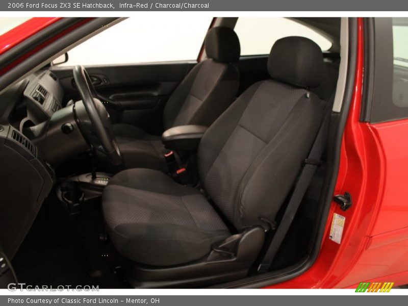 Infra-Red / Charcoal/Charcoal 2006 Ford Focus ZX3 SE Hatchback