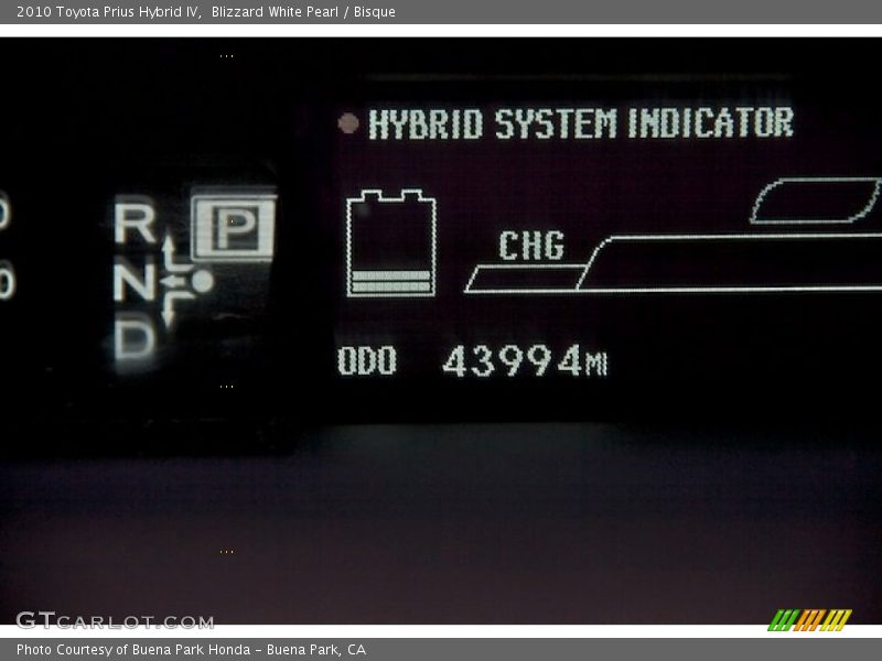 Blizzard White Pearl / Bisque 2010 Toyota Prius Hybrid IV