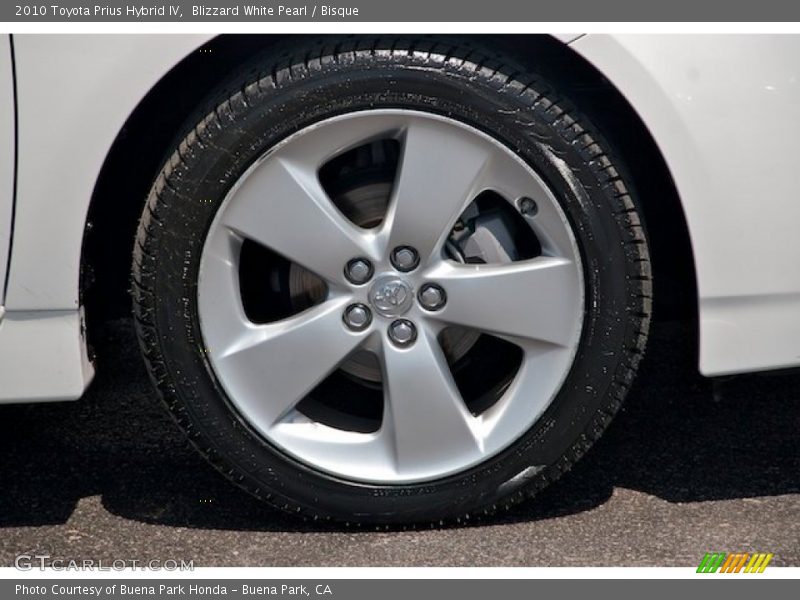 Blizzard White Pearl / Bisque 2010 Toyota Prius Hybrid IV