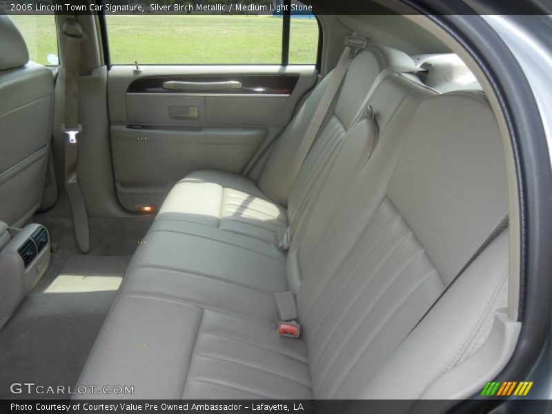 Silver Birch Metallic / Medium Light Stone 2006 Lincoln Town Car Signature