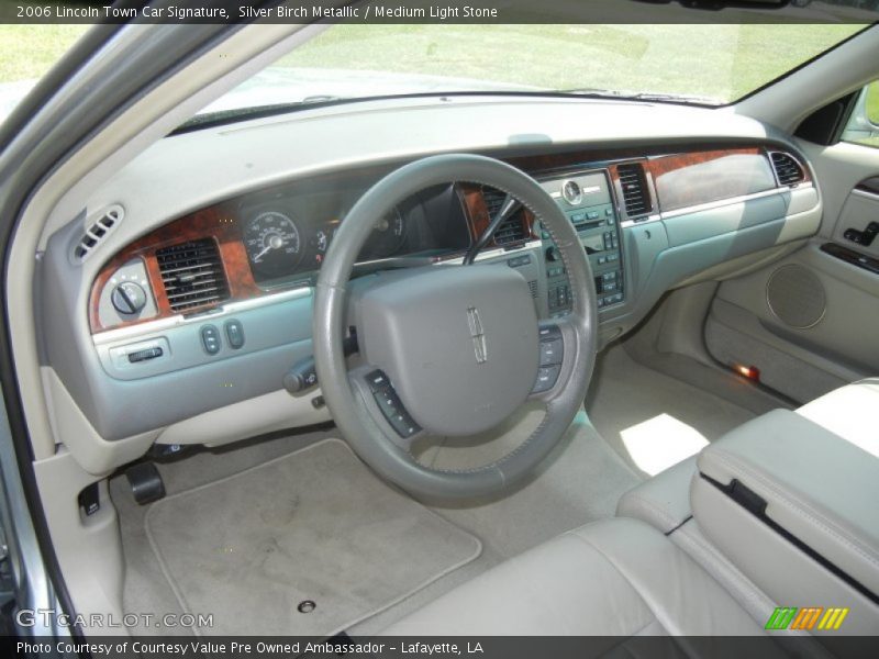 Silver Birch Metallic / Medium Light Stone 2006 Lincoln Town Car Signature