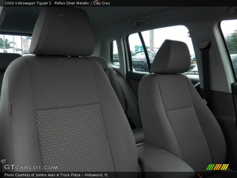 Reflex Silver Metallic / Clay Grey 2009 Volkswagen Tiguan S