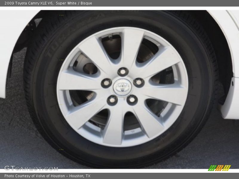 Super White / Bisque 2009 Toyota Camry XLE V6