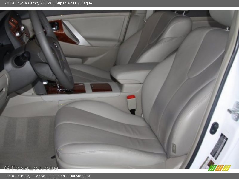 Super White / Bisque 2009 Toyota Camry XLE V6