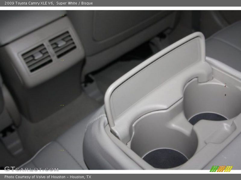 Super White / Bisque 2009 Toyota Camry XLE V6