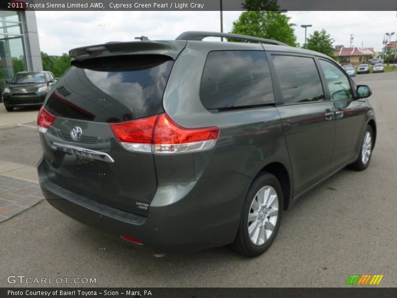 Cypress Green Pearl / Light Gray 2011 Toyota Sienna Limited AWD