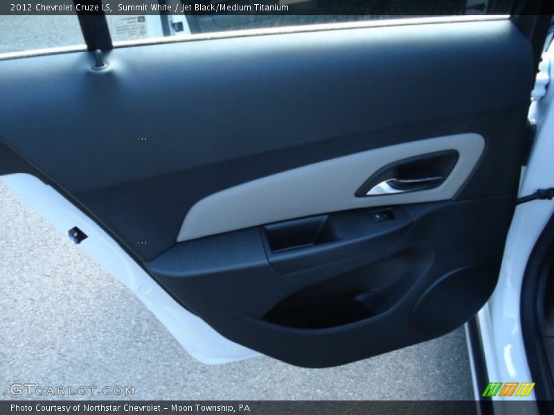 Summit White / Jet Black/Medium Titanium 2012 Chevrolet Cruze LS