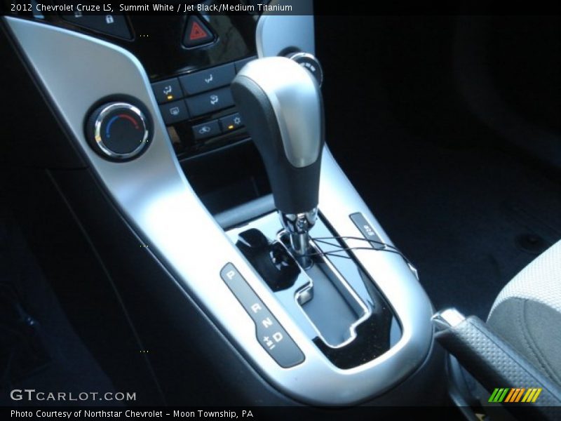 Summit White / Jet Black/Medium Titanium 2012 Chevrolet Cruze LS