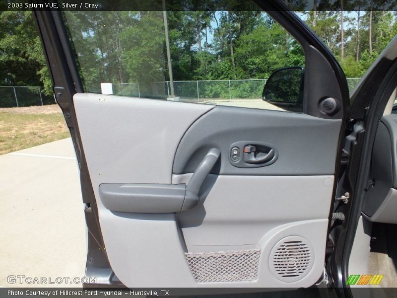 Silver / Gray 2003 Saturn VUE