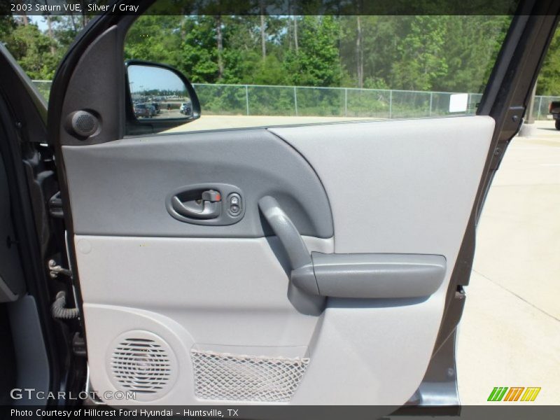 Silver / Gray 2003 Saturn VUE