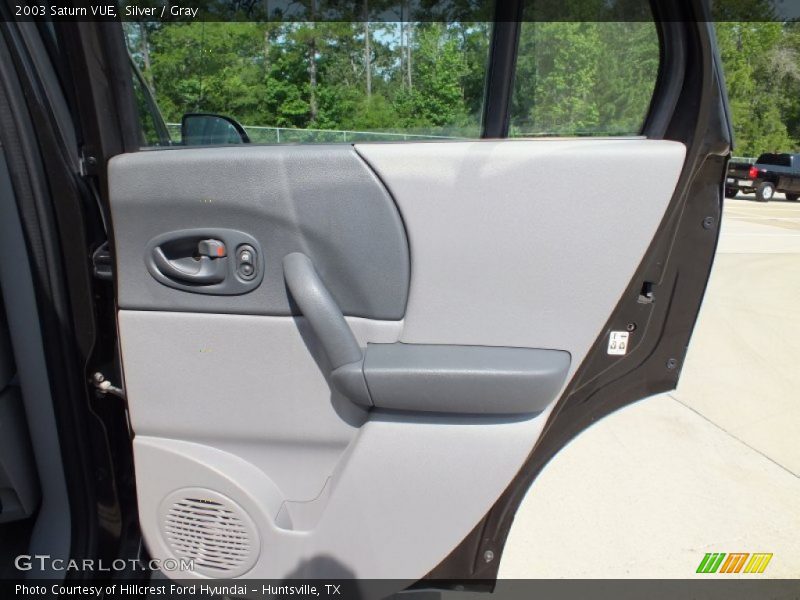 Silver / Gray 2003 Saturn VUE