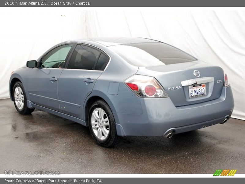 Ocean Gray / Charcoal 2010 Nissan Altima 2.5