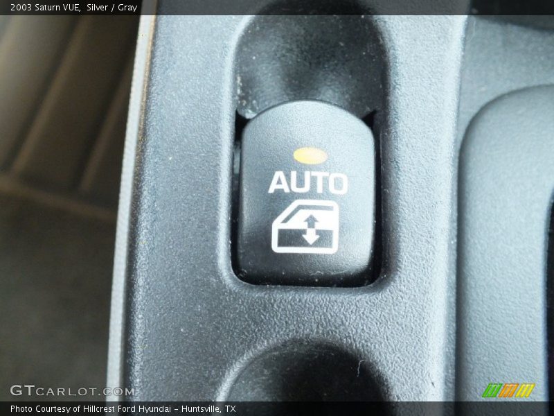 Silver / Gray 2003 Saturn VUE