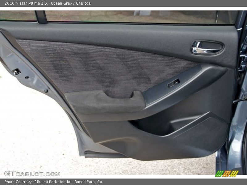 Ocean Gray / Charcoal 2010 Nissan Altima 2.5