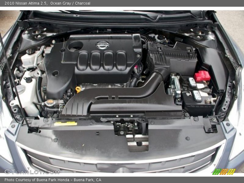 Ocean Gray / Charcoal 2010 Nissan Altima 2.5