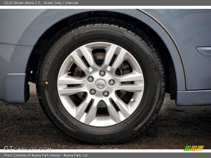 Ocean Gray / Charcoal 2010 Nissan Altima 2.5