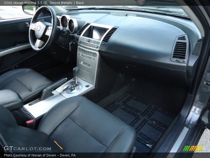 Smoke Metallic / Black 2006 Nissan Maxima 3.5 SE