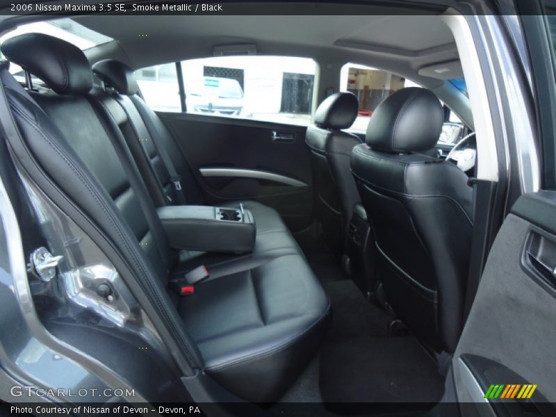 Smoke Metallic / Black 2006 Nissan Maxima 3.5 SE