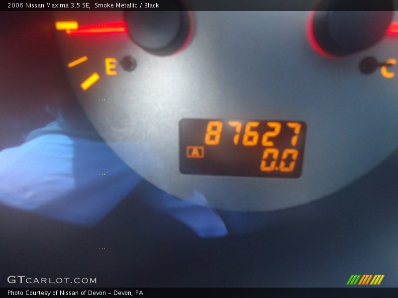 Smoke Metallic / Black 2006 Nissan Maxima 3.5 SE