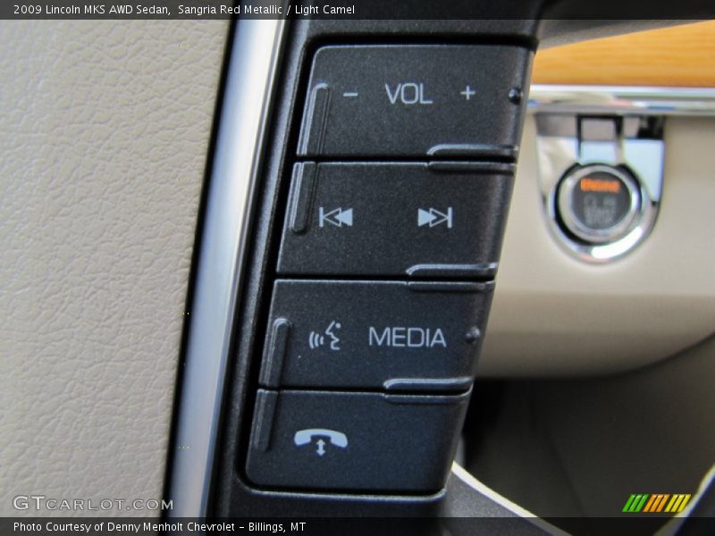 Controls of 2009 MKS AWD Sedan