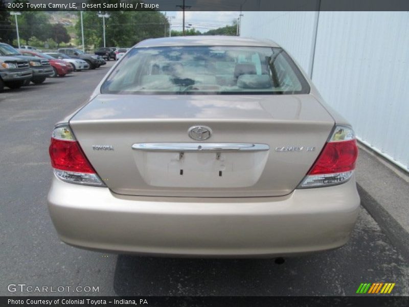 Desert Sand Mica / Taupe 2005 Toyota Camry LE