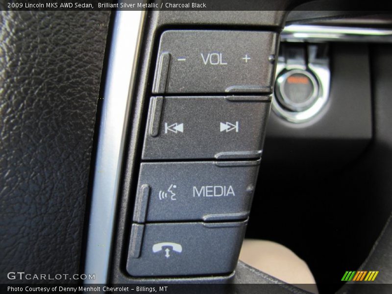 Controls of 2009 MKS AWD Sedan