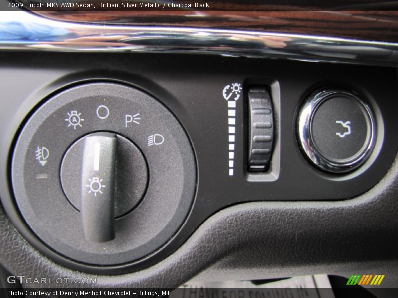 Controls of 2009 MKS AWD Sedan