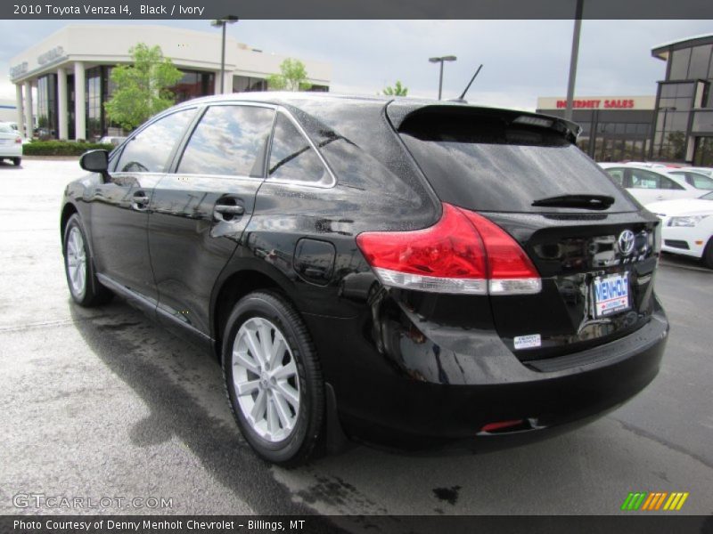 Black / Ivory 2010 Toyota Venza I4