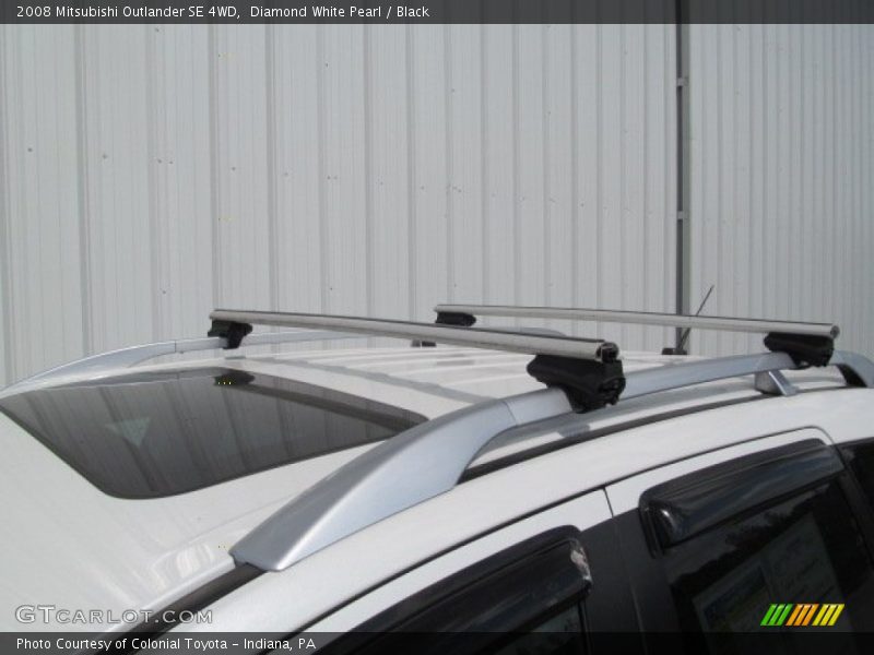 Diamond White Pearl / Black 2008 Mitsubishi Outlander SE 4WD