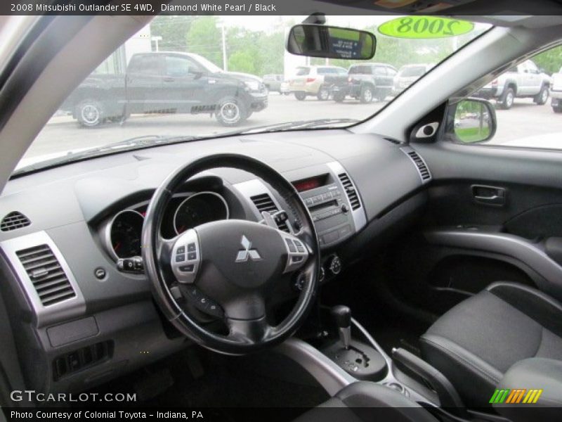Diamond White Pearl / Black 2008 Mitsubishi Outlander SE 4WD