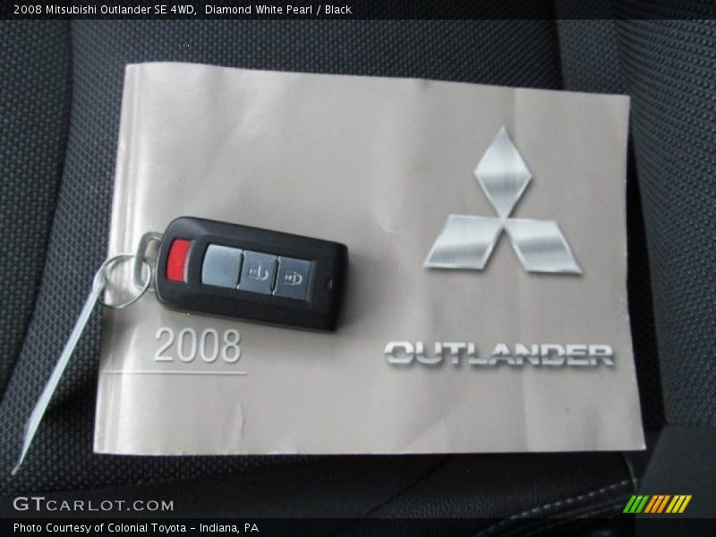 Diamond White Pearl / Black 2008 Mitsubishi Outlander SE 4WD