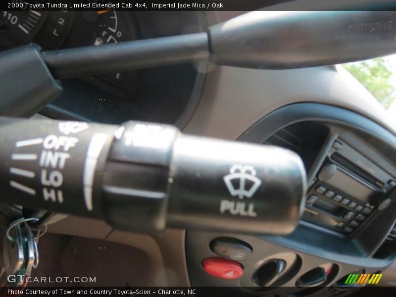 Imperial Jade Mica / Oak 2000 Toyota Tundra Limited Extended Cab 4x4